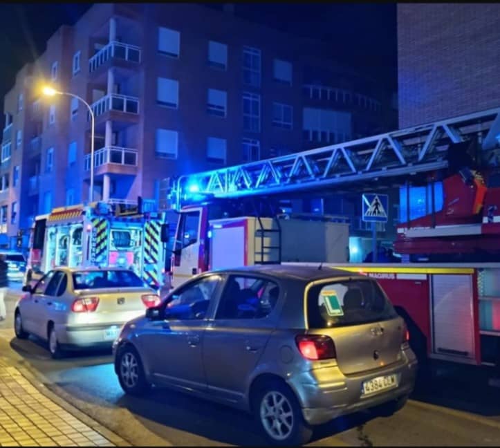Susto en Cortijo Grande: fuego en el cuadro eléctrico de viviendas