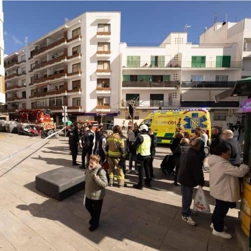 Incendio en Ibiza controlado gracias a los vecinos